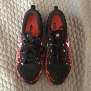 Nike Flyknit Max Shoe